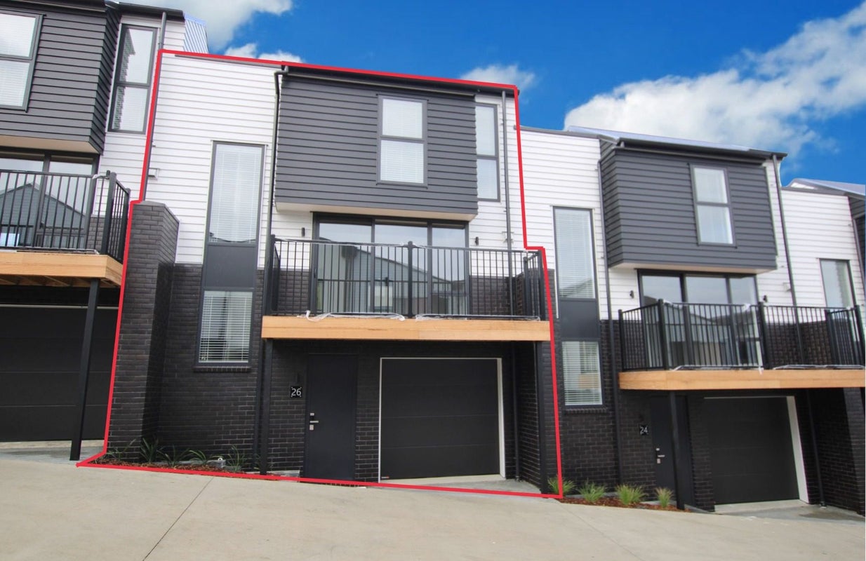 26 Panoni Lane, Howick, Auckland - Carousel 1