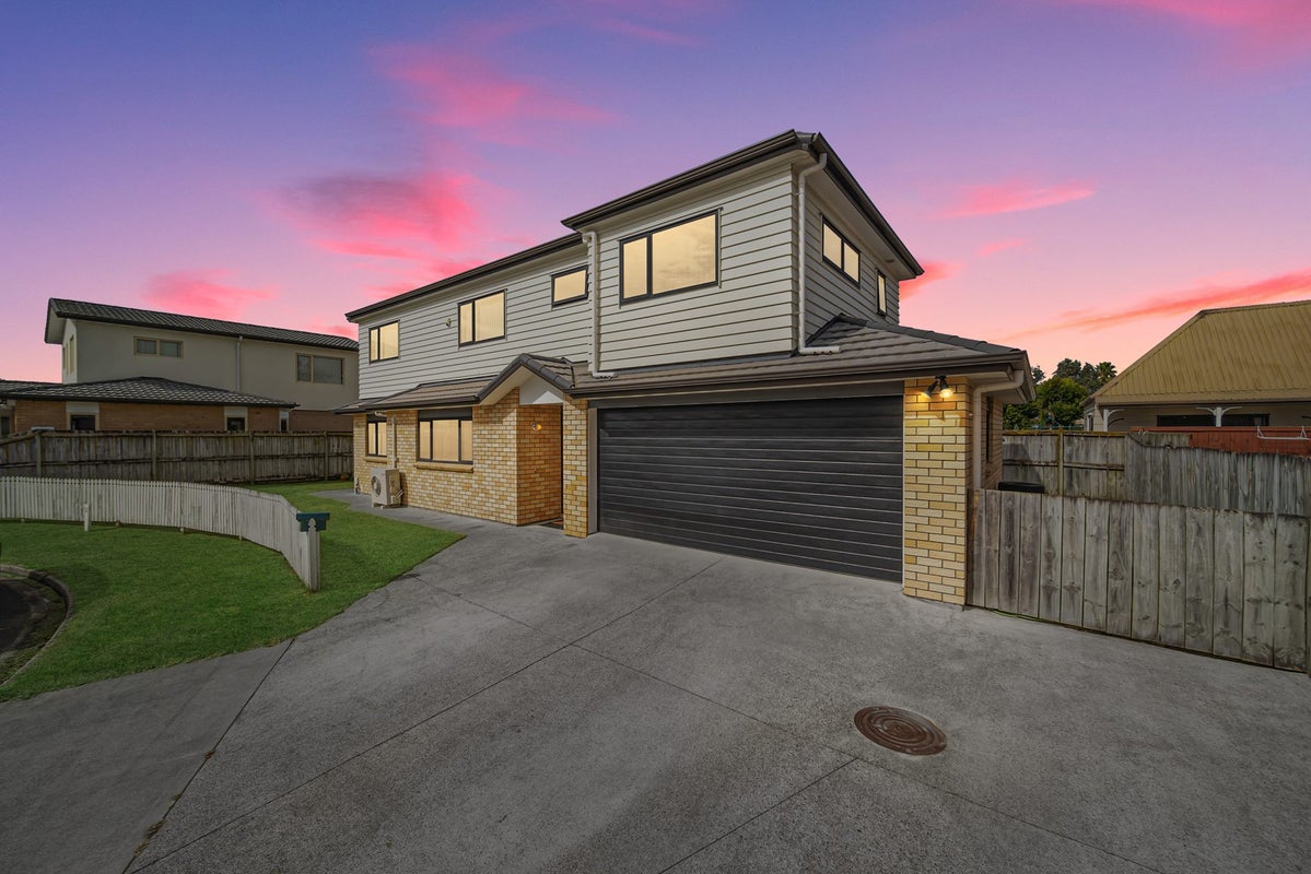 9 Te Kahu Place, Takanini, Auckland - Carousel 2