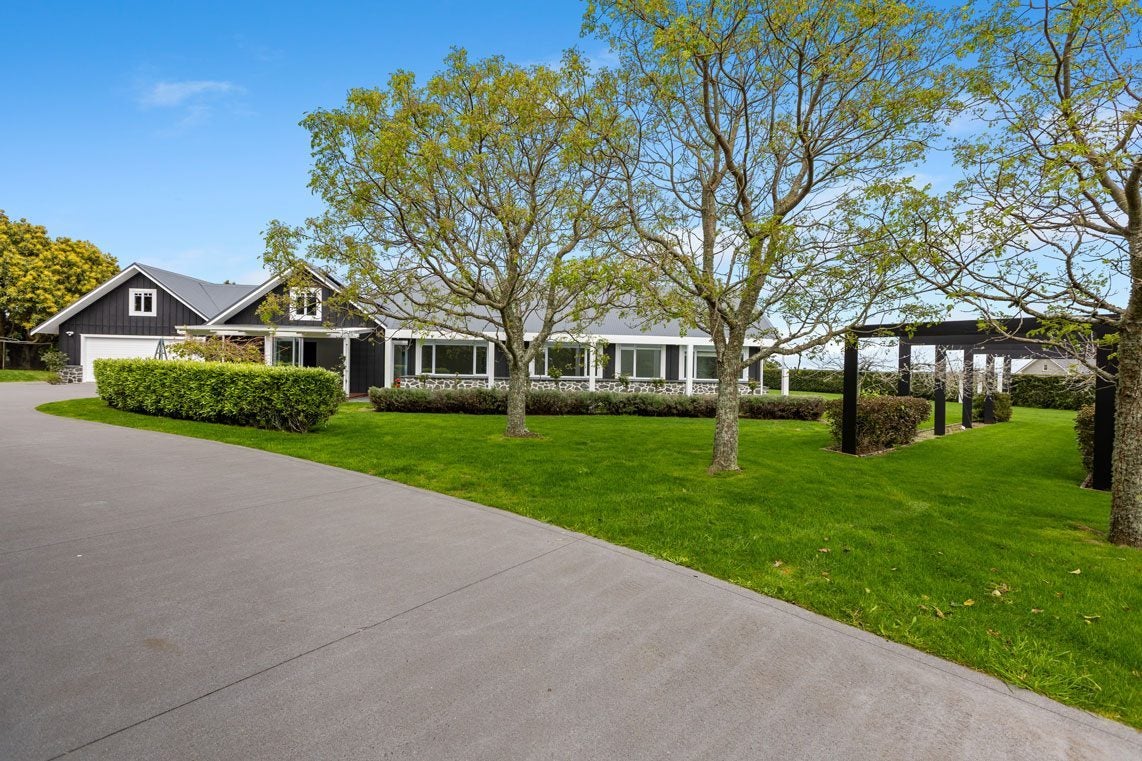 144 Henwood Road, Paraite, New Plymouth - Carousel 2