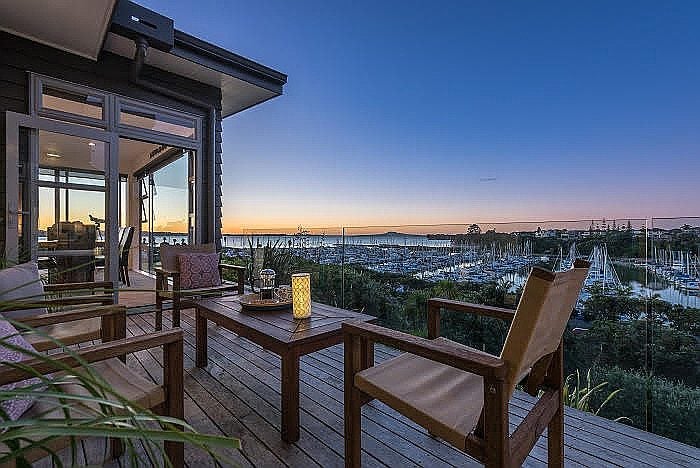 23 Tui Brae, Beachlands, Auckland - Carousel 1