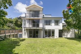 5 Purakau Avenue, Wadestown, Wellington - Carousel 1