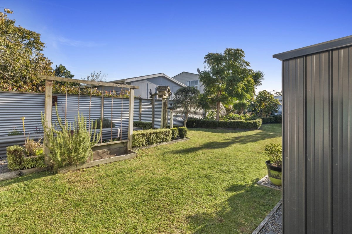 403 Harbour View Road, Whangamata - Carousel 33