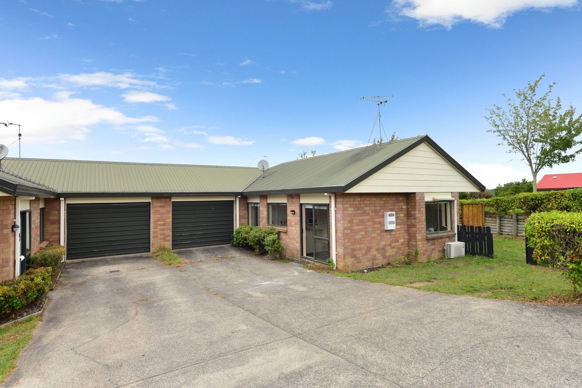 64 Brymer Road, Grandview Heights, Hamilton - Carousel 2