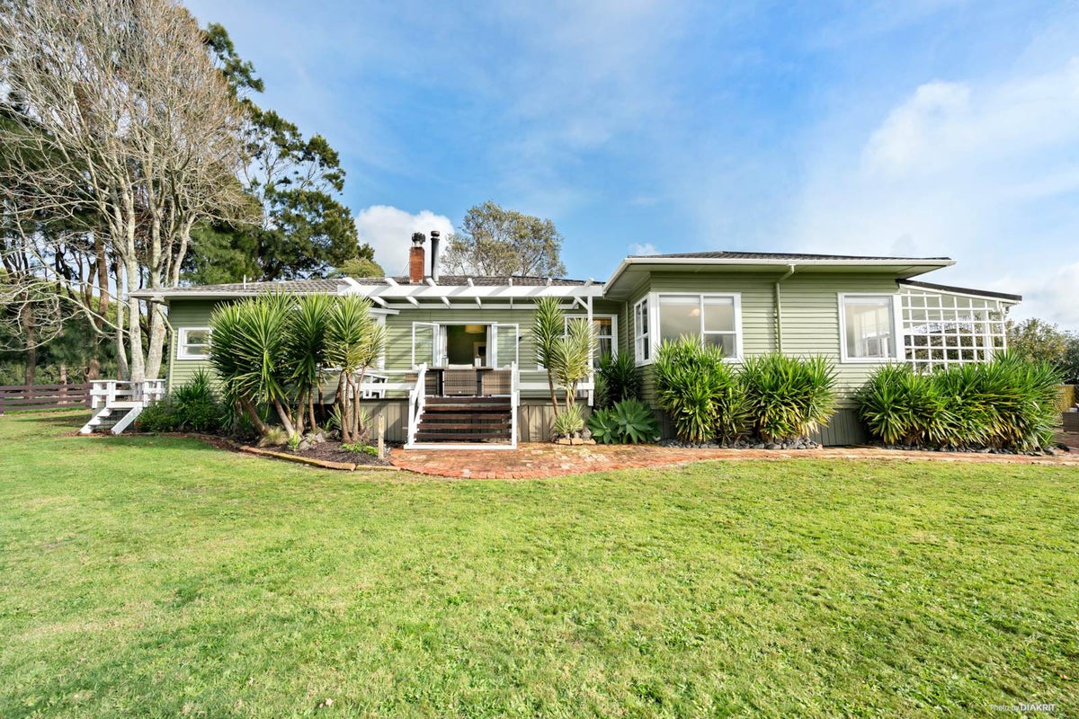250 Glenbrook Station Road, Waiuku - Carousel 1