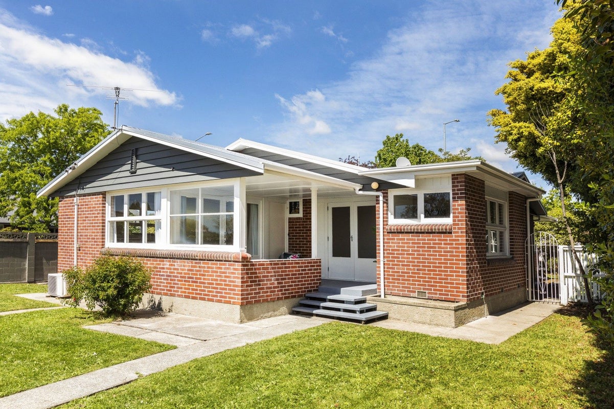234 Wairakei Road, Bryndwr, Christchurch - Carousel 1
