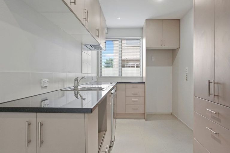 382B Selwyn Street, Addington, Christchurch - Carousel 2