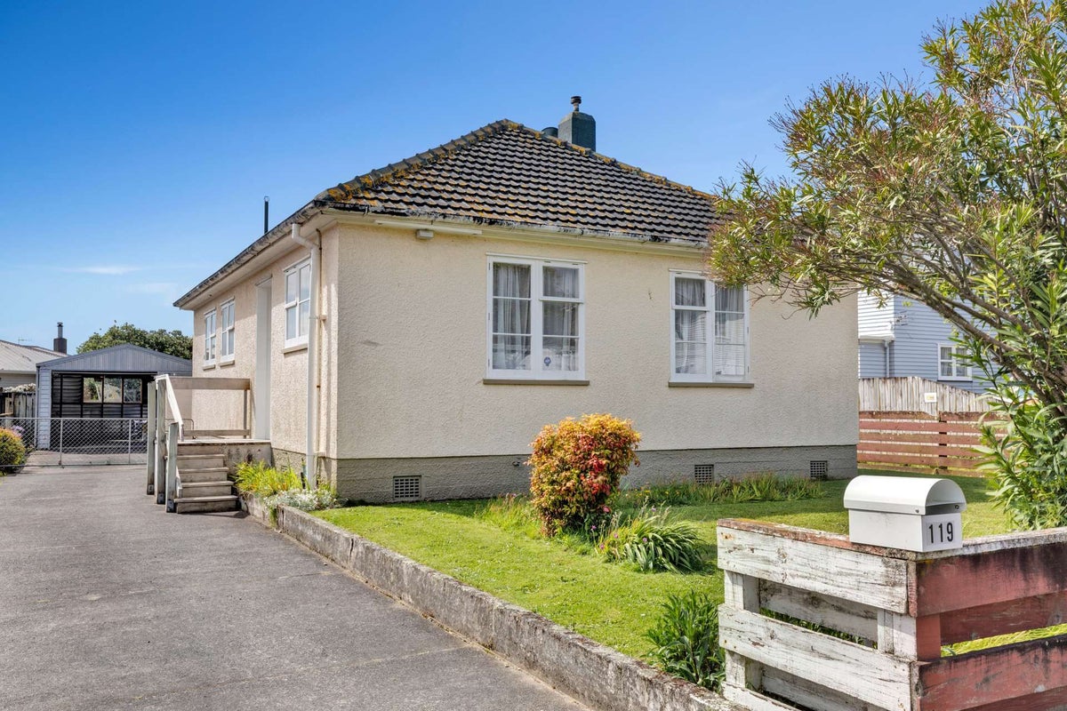 119 Rangiora Avenue, Roslyn, Palmerston North - Carousel 2