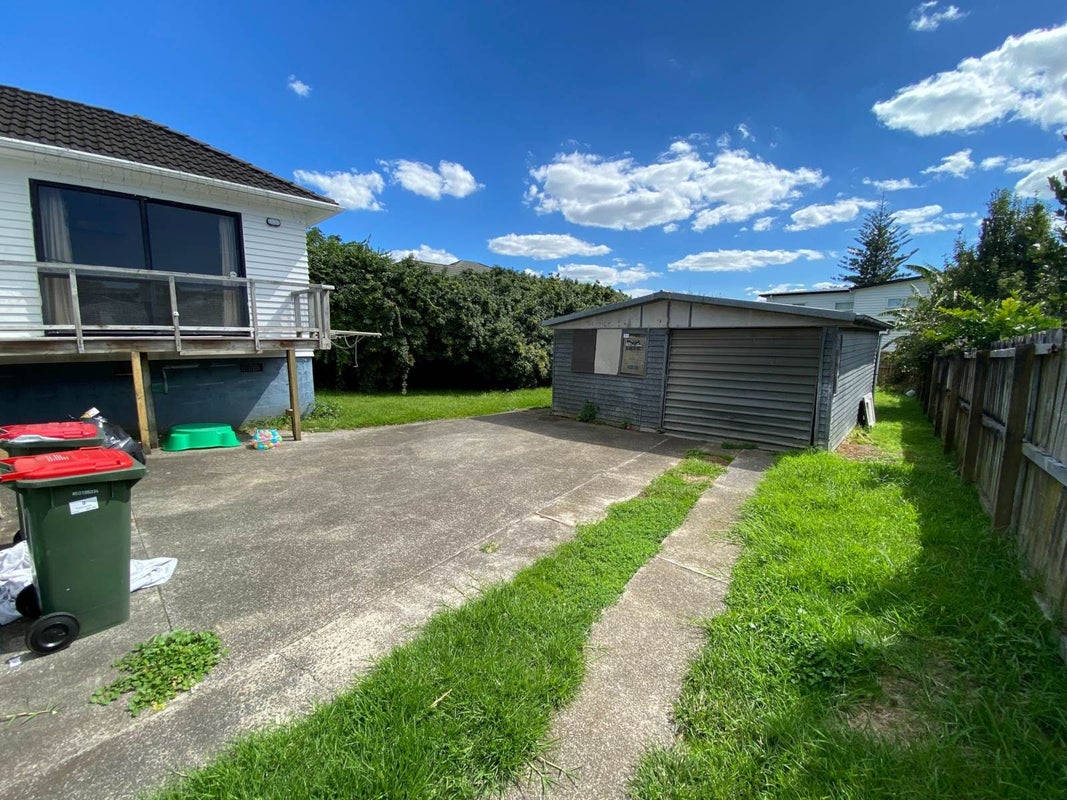9 Coates Crescent, Panmure, Auckland - Carousel 9