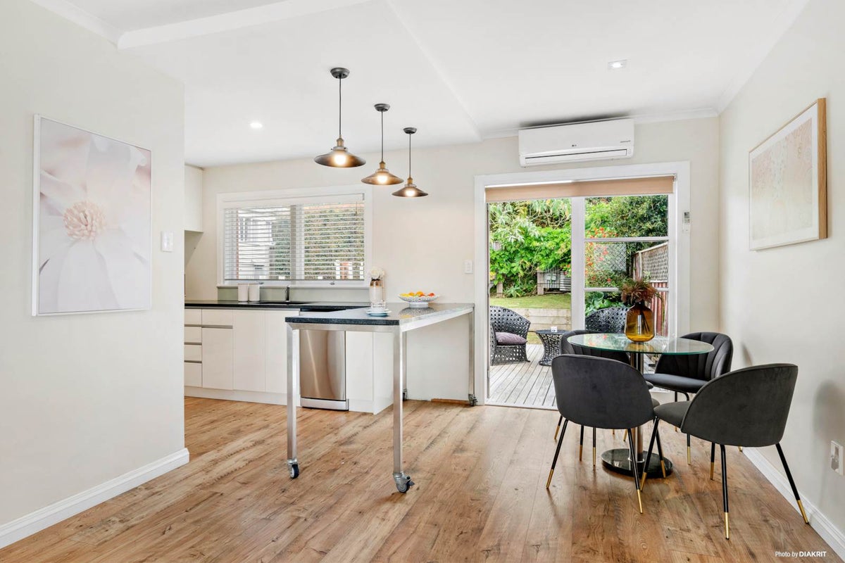 5/1 Hythe Terrace, Mairangi Bay, Auckland - Carousel 2