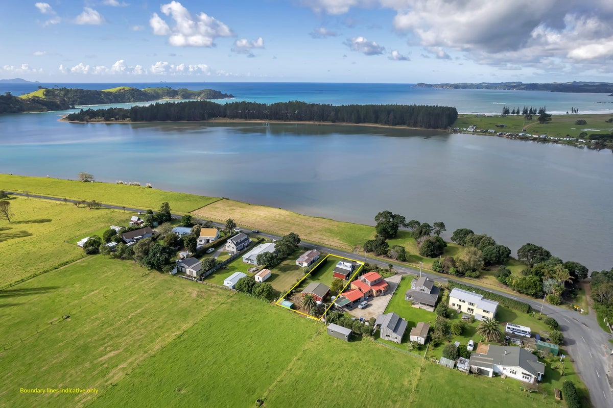 2177 Whananaki North Road, Whananaki, Hikurangi - Carousel 2