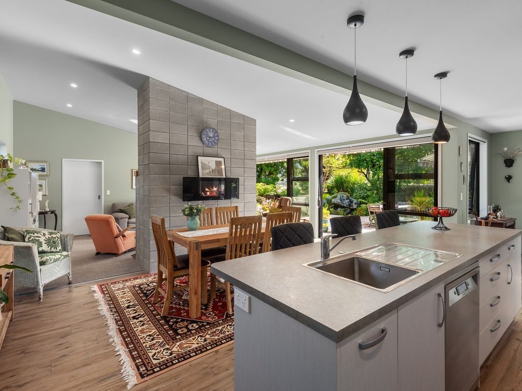 24 Tawhai Place, Parahaki, Whangarei - Carousel 1