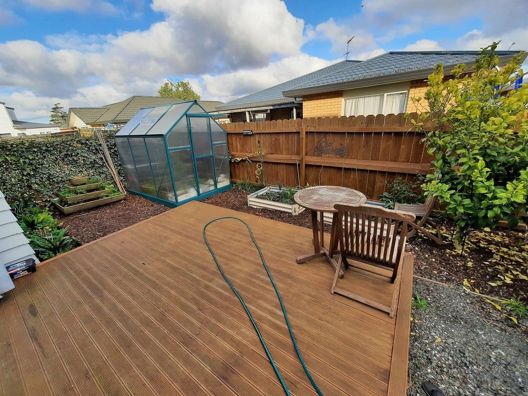43 Divide Loop, Takanini, Auckland - Carousel 2