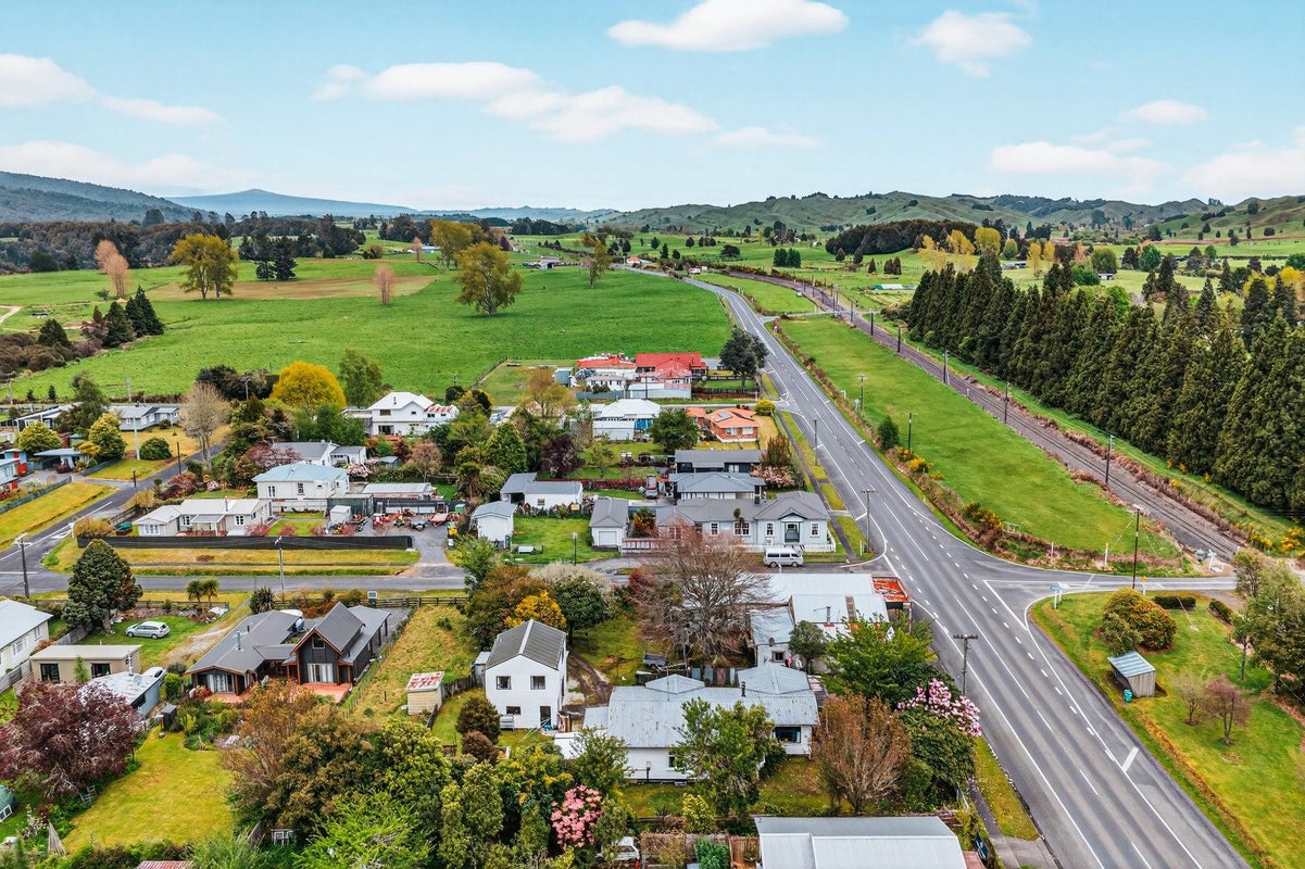 2175 State Highway 4, Owhango, Owhango - Carousel 21