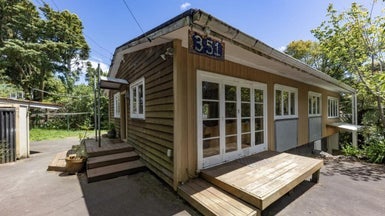 351 Titirangi Road, Titirangi, Auckland - Carousel 1