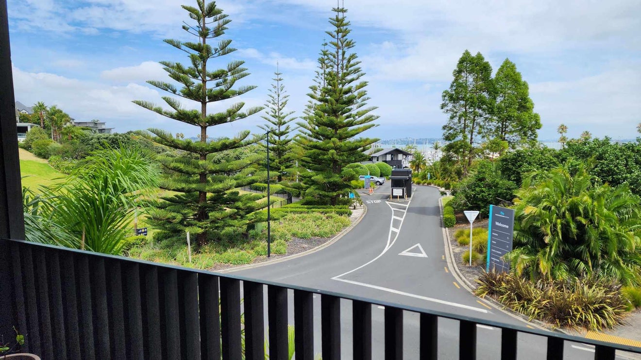 101/51 Ninth View Avenue, Beachlands, Auckland - Carousel 1