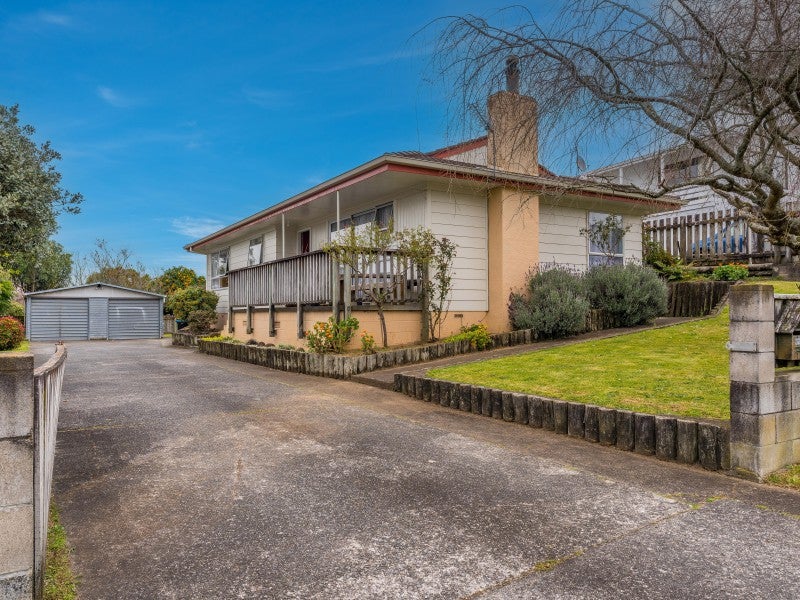 222 Raikes Avenue, Te Awamutu, Te Awamutu - Carousel 1