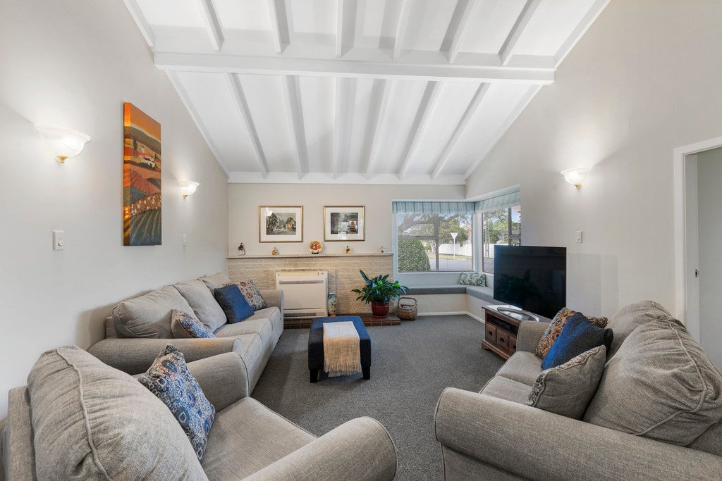 45 Epuni Street, Hutt Central, Lower Hutt - Carousel 2