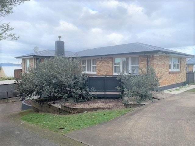 40B Brookfield Terrace, Brookfield, Tauranga - Carousel 1