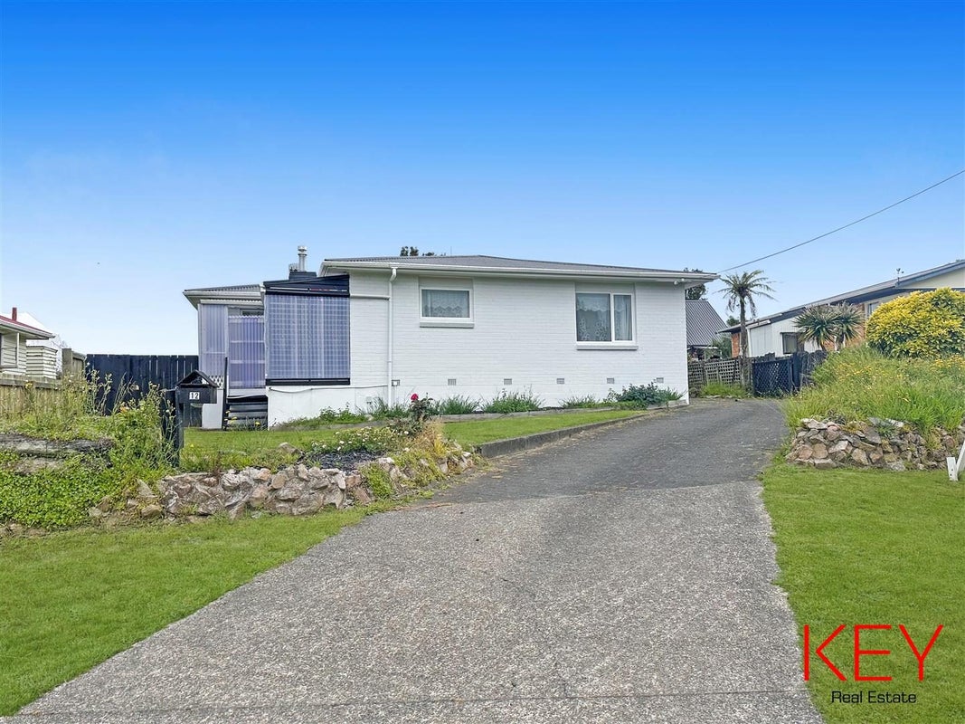 12 Scott Avenue, Owhata, Rotorua - Carousel 1