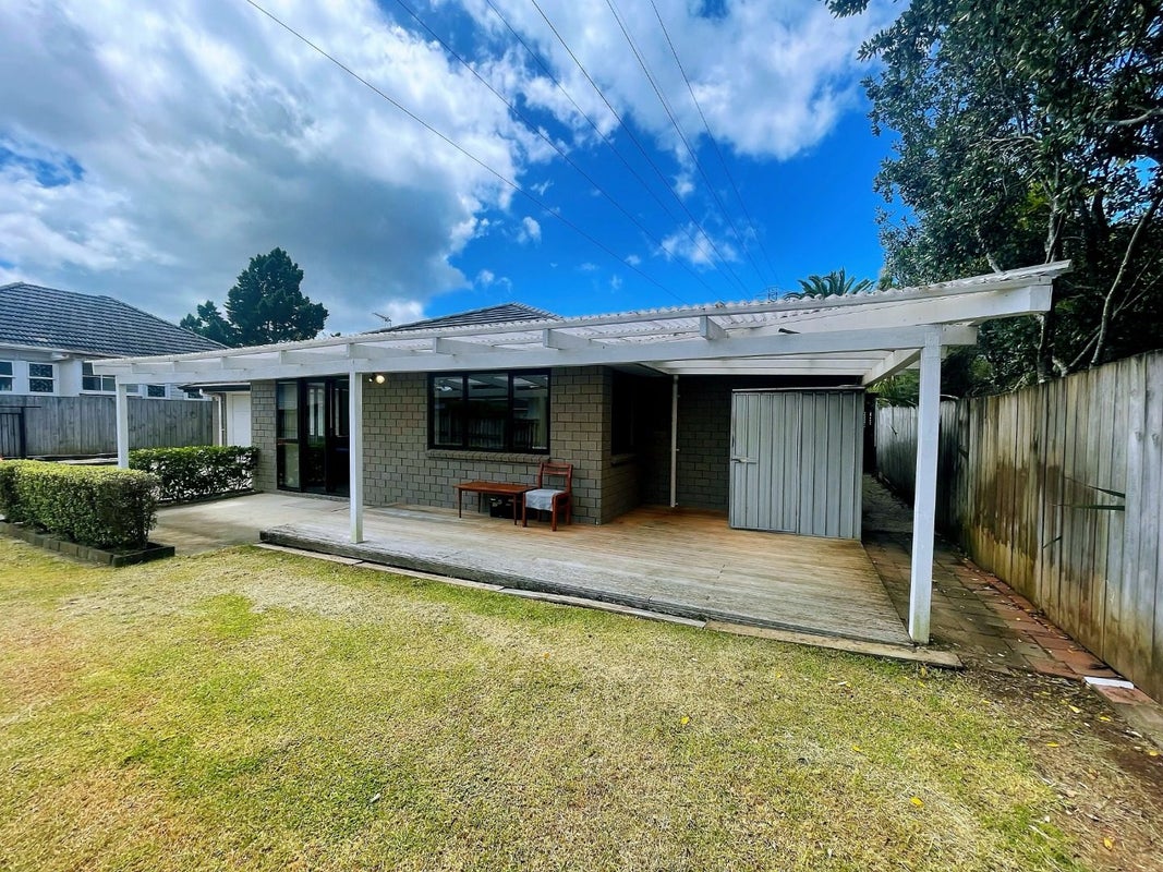 22A Miranda Street, Avondale, Auckland - Carousel 2