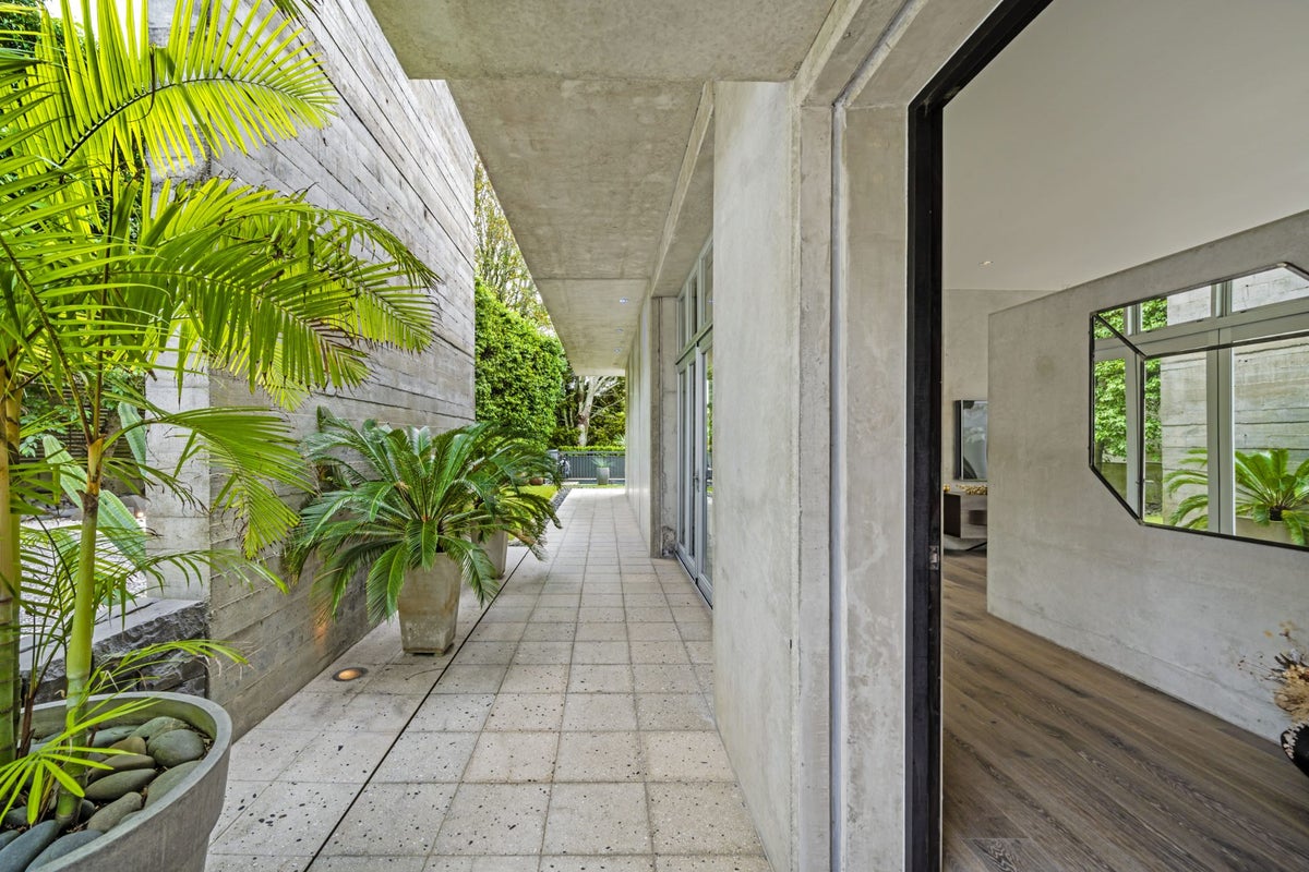 19A Masons Avenue, Herne Bay, Auckland - Carousel 2