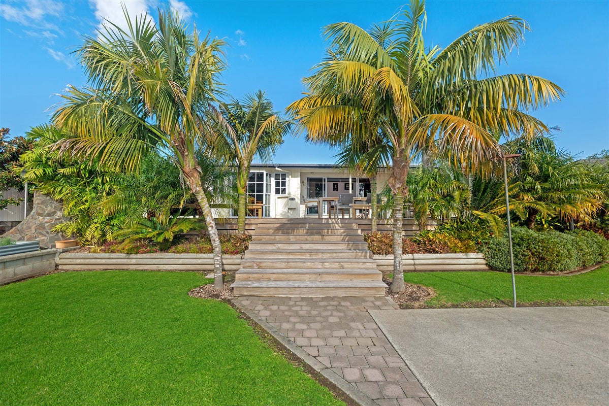 29 Main Road, Makaraka, Gisborne - Carousel 1