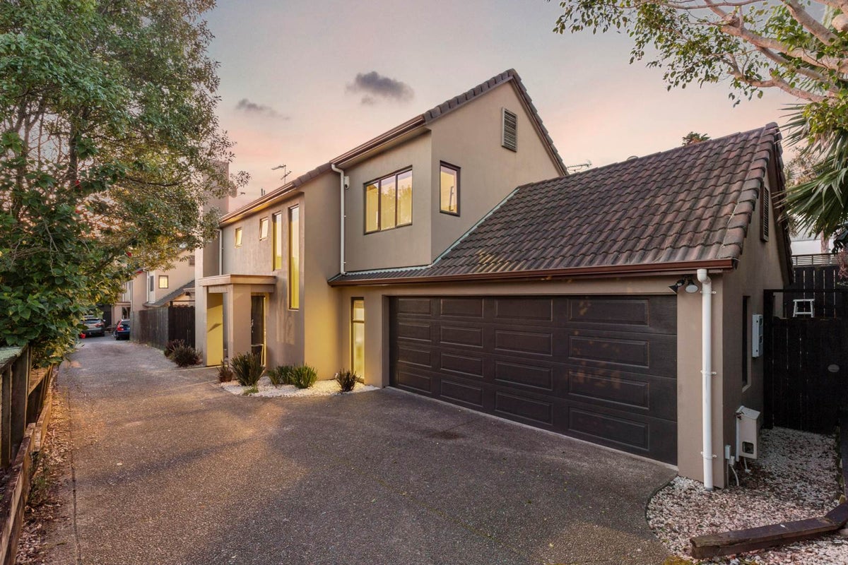 112B Galway Street, Onehunga, Auckland - Carousel 1