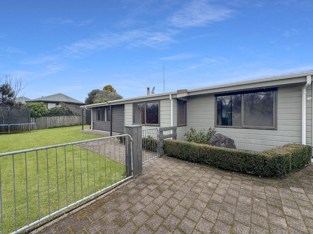 58 Iles Road, Lynmore, Rotorua - Carousel 1