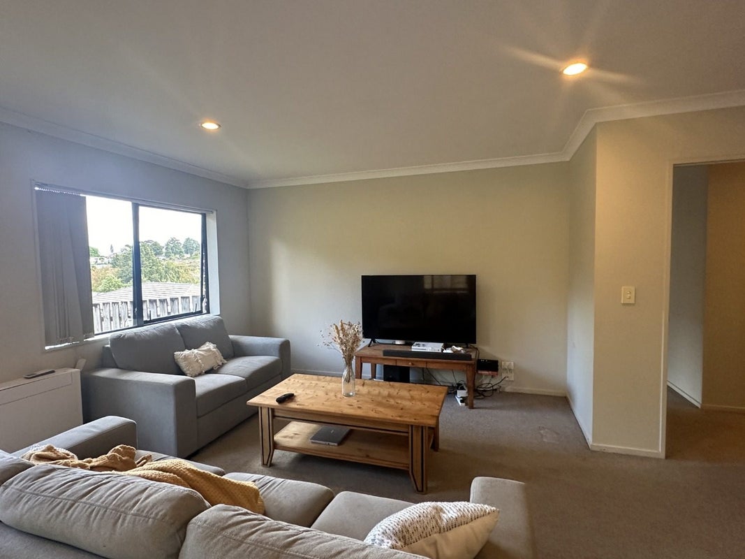 9 Cole Terrace, Kamo, Whangarei - Carousel 2