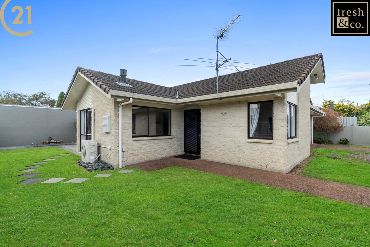 2/34 Cameron Street, Papakura, Papakura - Carousel 1