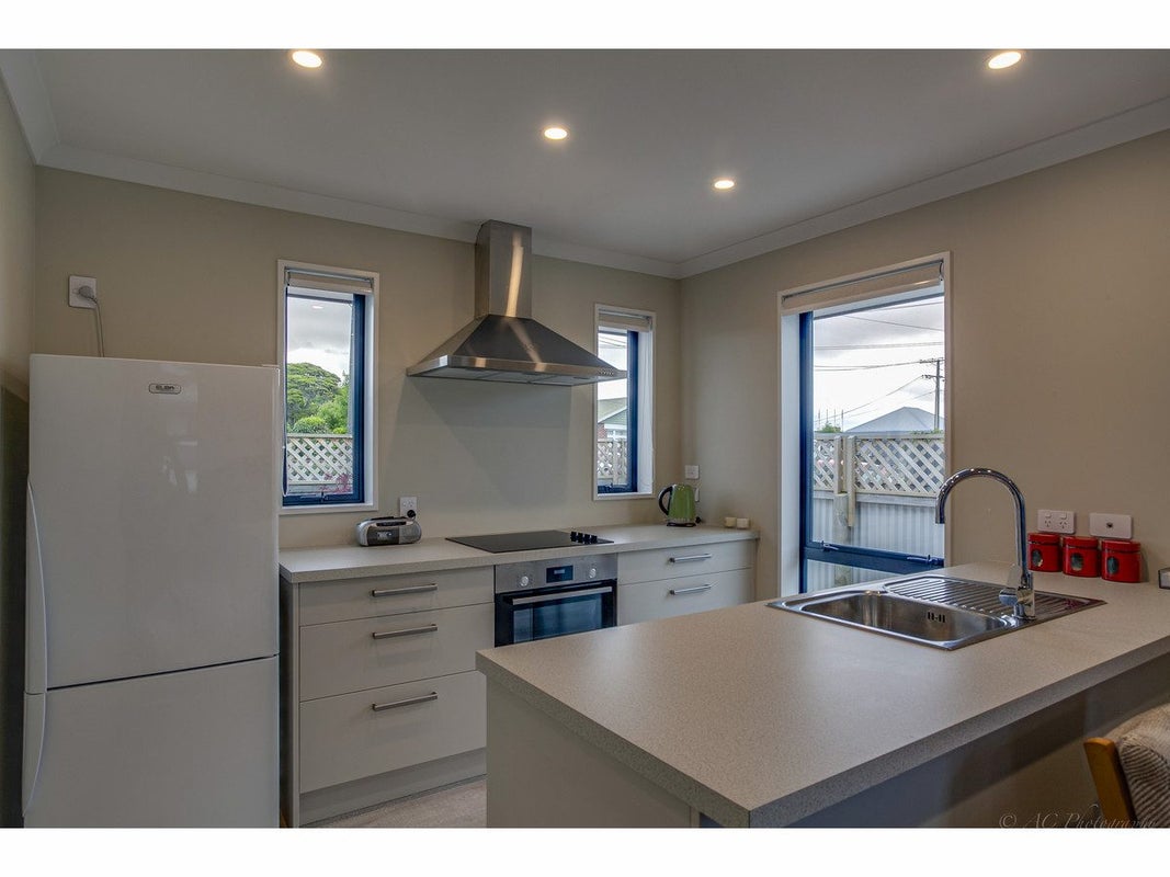 24 Edward Street, Parkside, Timaru - Carousel 2