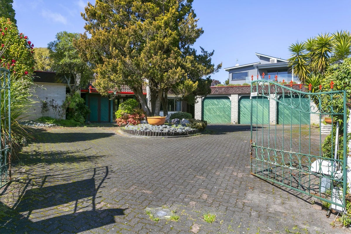 14 Hilden Place, Hilltop, Taupo - Carousel 7