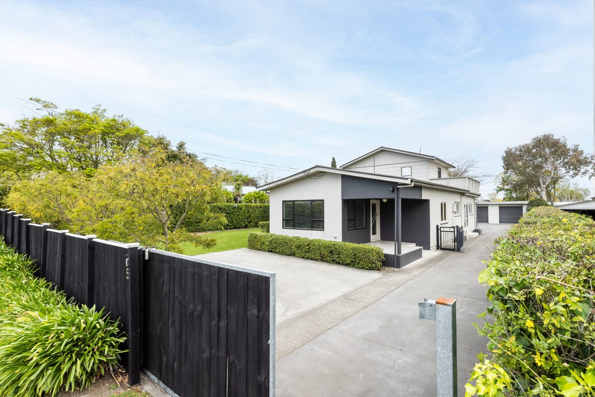 55 Guthrie Road, Havelock North, Havelock North - Carousel 1