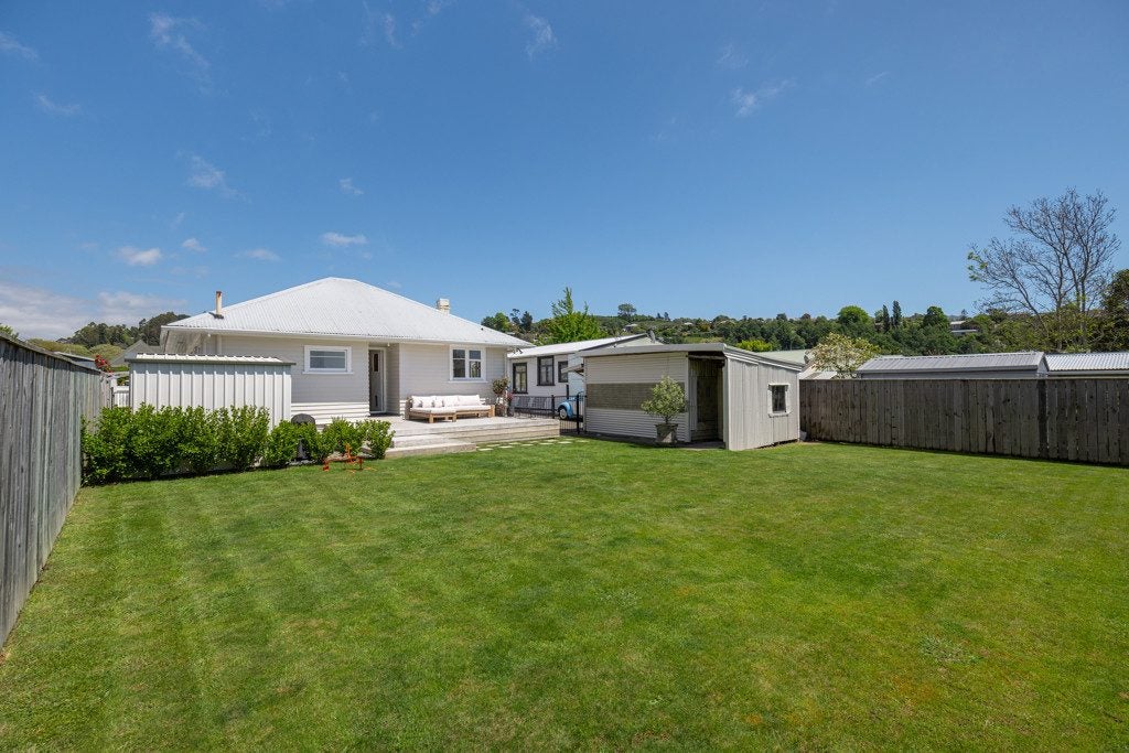 25 Motueka Street, Nelson South, Nelson - Carousel 2