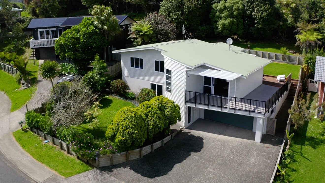 73 Saffron Street, Birkdale, Auckland - Carousel 1