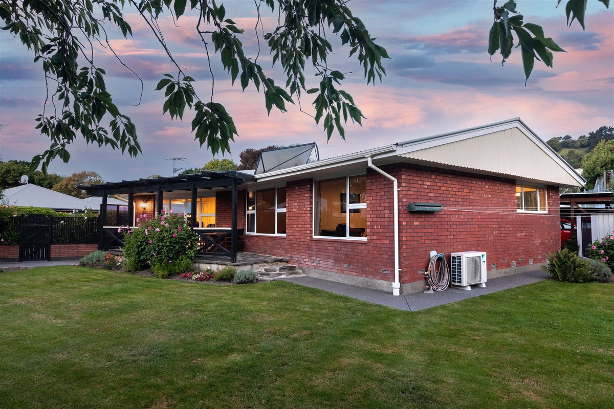 10 Hillsborough Road, Hillsborough, Auckland - Carousel 2