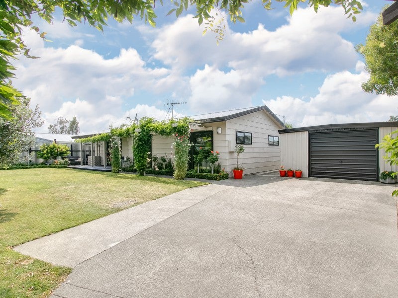 2/5 WILTSHIRE PL, TAMATEA, NAPIER - Carousel 1