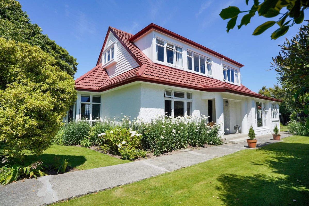 2 Russel Street, Gladstone, Invercargill - Carousel 50