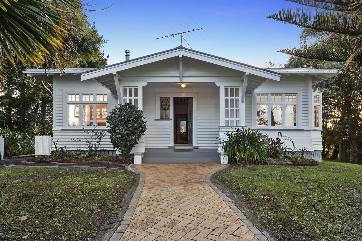 390 Bawden Road, Albany - Carousel 1