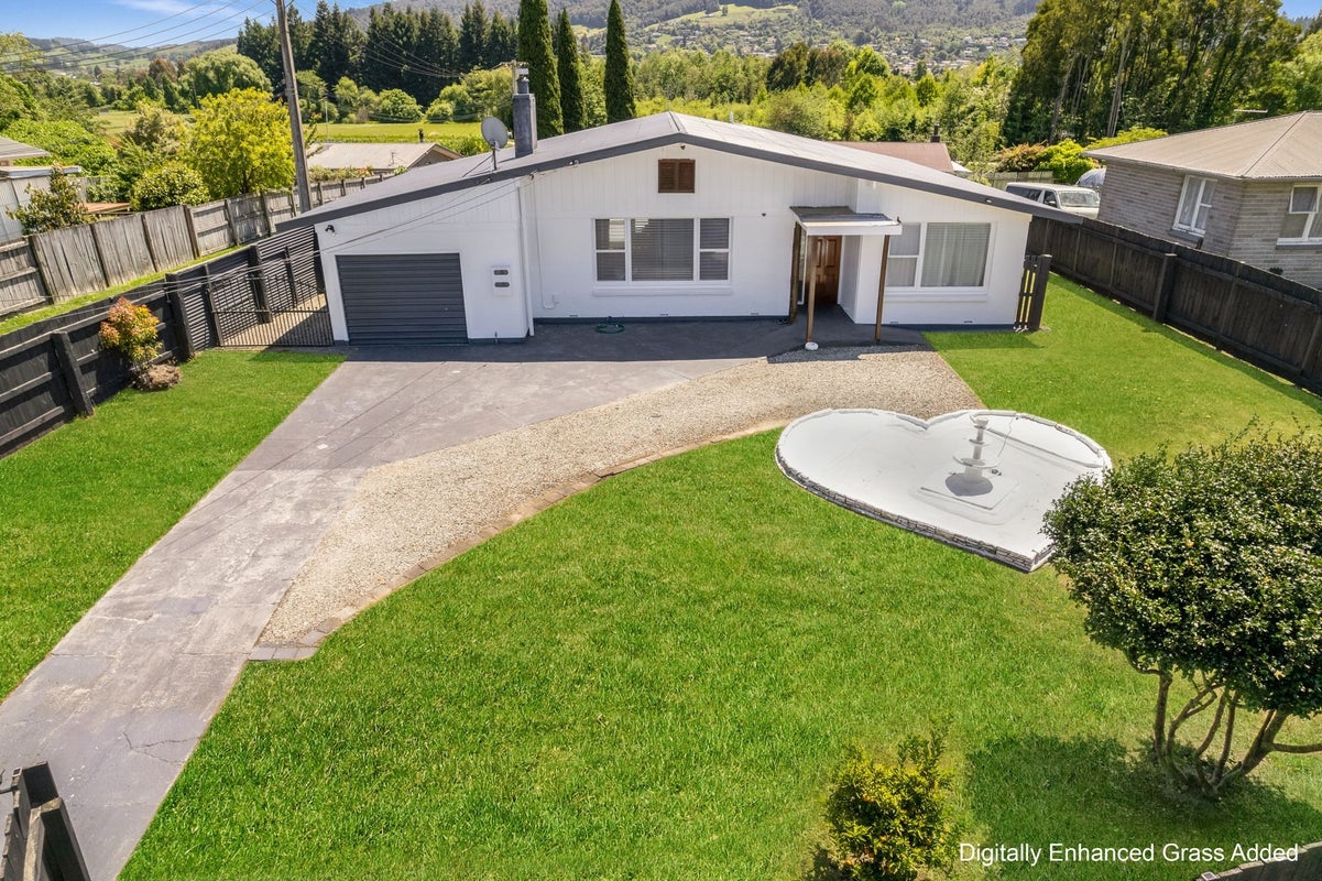 93 Mount View Drive, Mangakakahi, Rotorua - Carousel 1