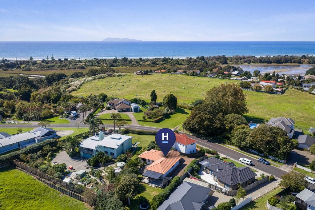 97 Koutunui Road, Athenree, Katikati - Carousel 23