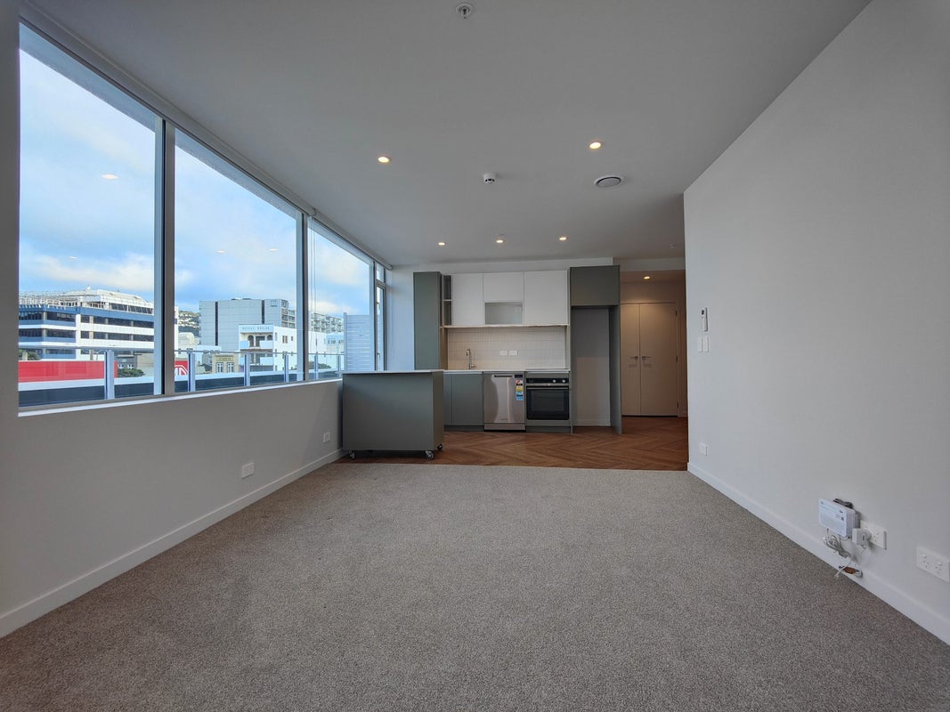 203/32 Kent Terrace, Mount Victoria, Wellington - Carousel 2