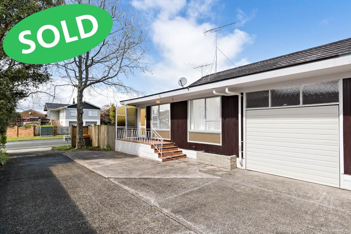 1/42 Stanniland Street, Sunnyhills, Auckland - Carousel 1