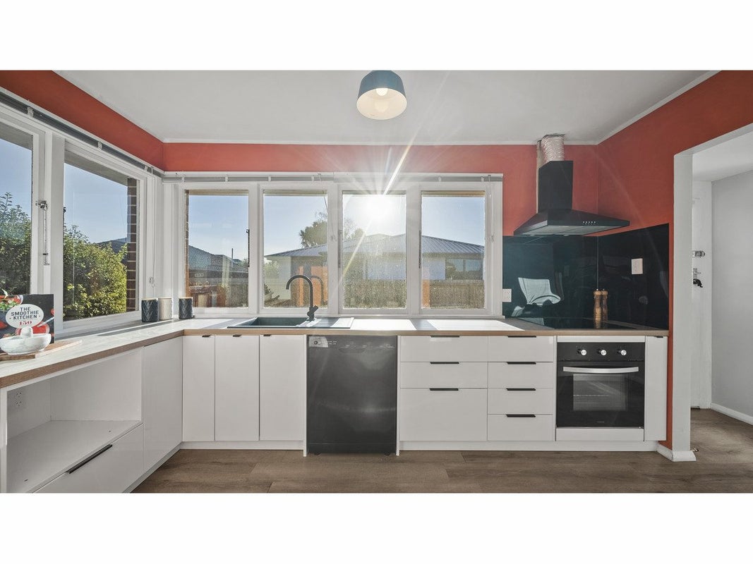 196 Harewood Road, Papanui, Christchurch - Carousel 1