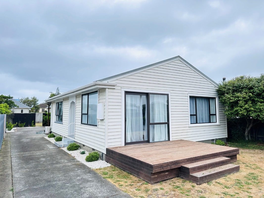 17 Mafeking Street, New Brighton, Christchurch - Carousel 1