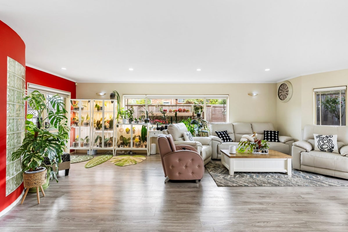 12 San Ambrosio Rise, Henderson, Auckland - Carousel 2