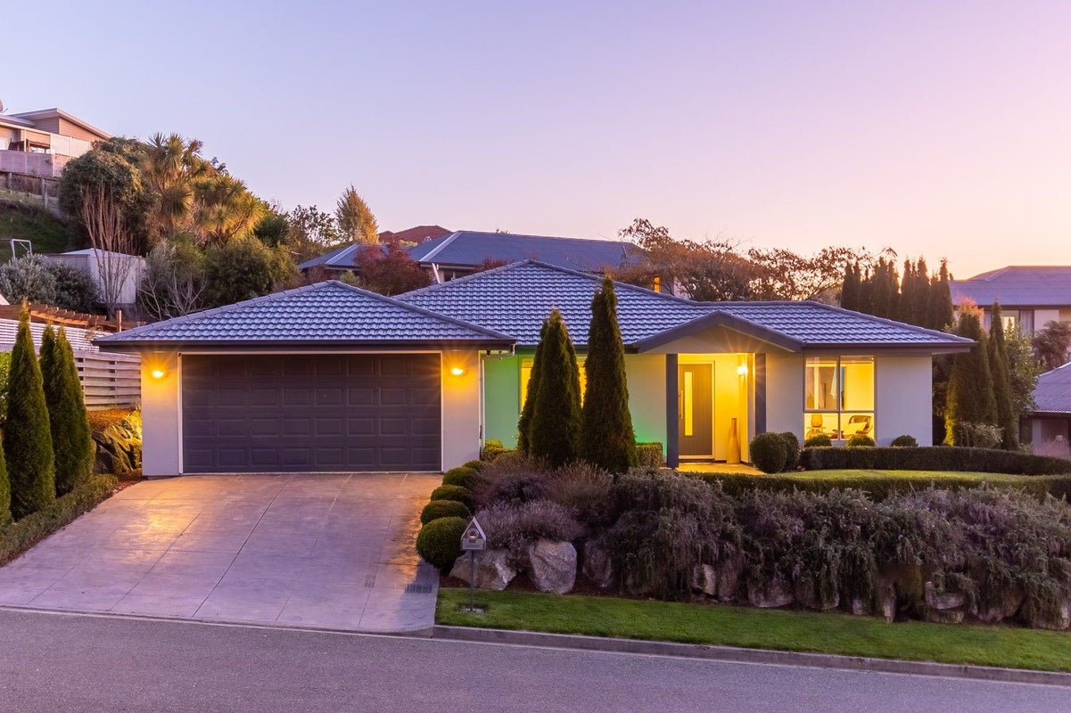 22 Farleigh Street, Atawhai, Nelson - Carousel 1