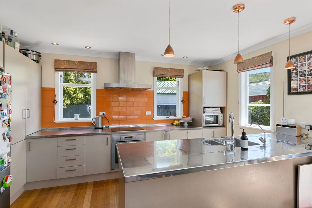 12 Bannister Avenue, Johnsonville, Wellington - Carousel 2