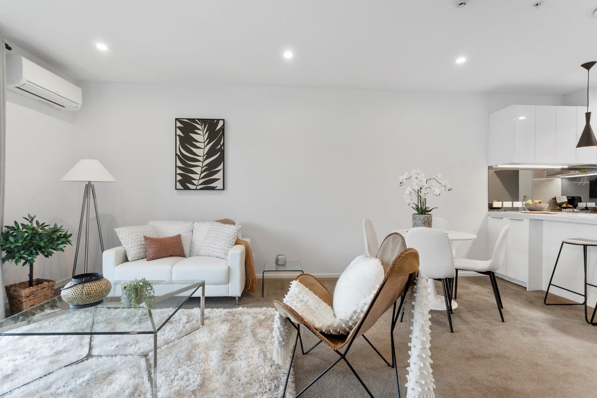 306/27 Enfield Street, Mount Eden, Auckland - Carousel 2