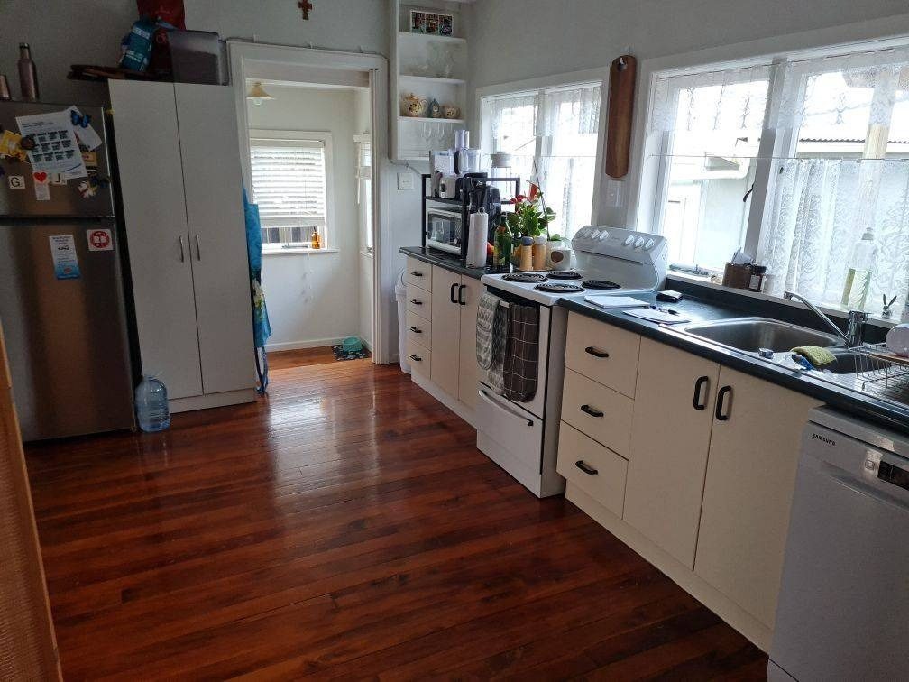 48 Bell Road, Beachlands, Auckland - Carousel 2